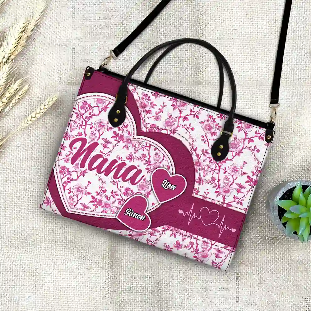 Chinoiserie Toile Grandma Mom - Personalized Leather Bag - Image 4