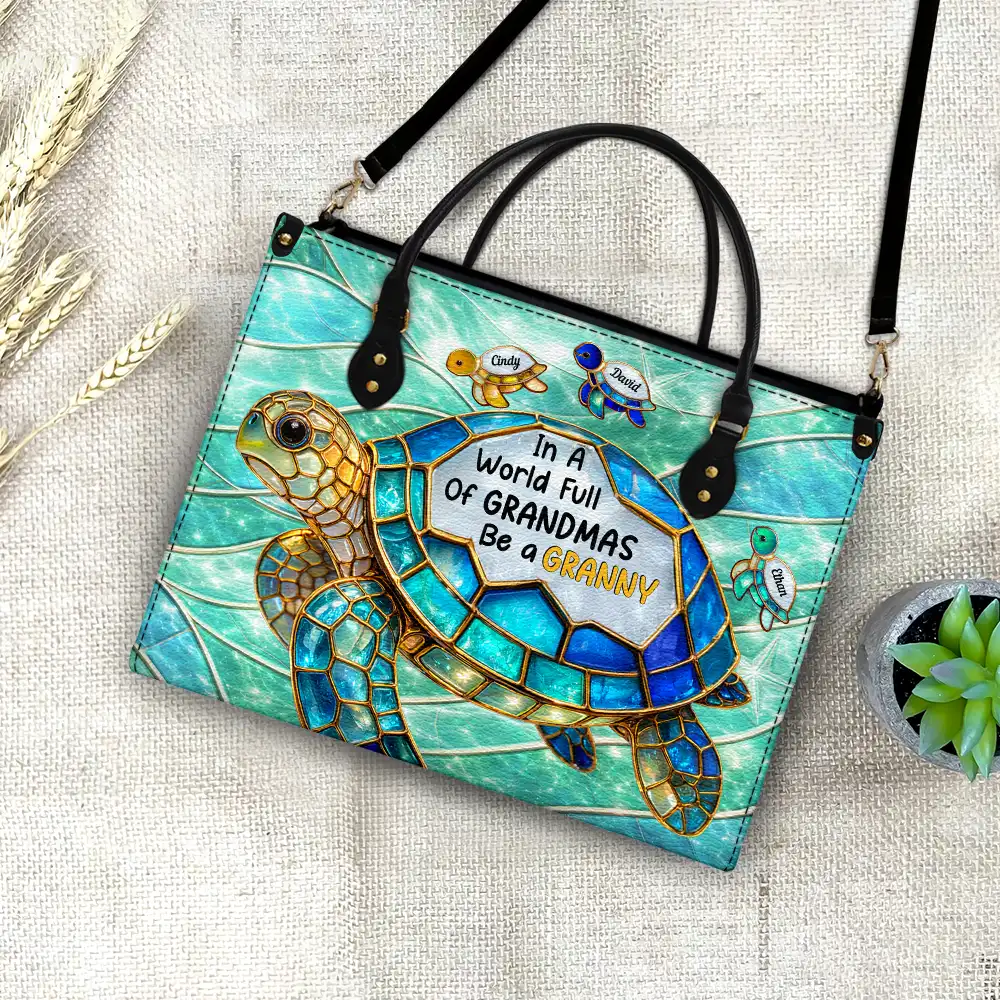 Turtle In The World Full Of Grandmas - Personalized Leather Bag - Image 4